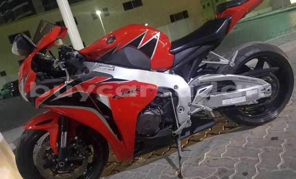 Acheter Occasion Moto Honda CBR 1000 RR Rouge à Abu Hijar, Sinnar