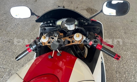 Buy Used Yamaha YZF White Bike in Abu Hijar in Sinnar Buy Used Yamaha YZF White Bike in Abu Hijar in Sinnar