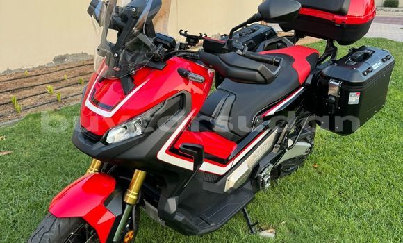 Buy Used Honda X-ADV Red Bike in Abu 'Usar in al-Jazirah Buy Used Honda X-ADV Red Bike in Abu 'Usar in al-Jazirah