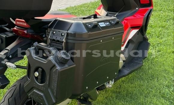Buy Used Honda X-ADV Red Bike in Abu 'Usar in al-Jazirah Buy Used Honda X-ADV Red Bike in Abu 'Usar in al-Jazirah