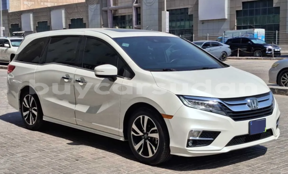 Buy Used Honda Odyssey White Car in Khartoum in Khartoum Buy Used Honda Odyssey White Car in Khartoum in Khartoum
