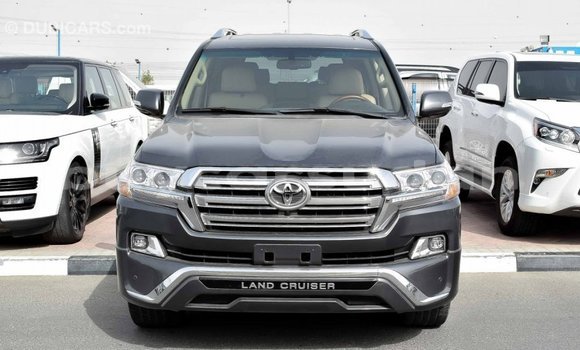 Acheter Import Voiture Toyota Land Cruiser Autre à Import - Dubai, État d'Al Jazirah Acheter Import Voiture Toyota Land Cruiser Autre à Import - Dubai, État d'Al Jazirah