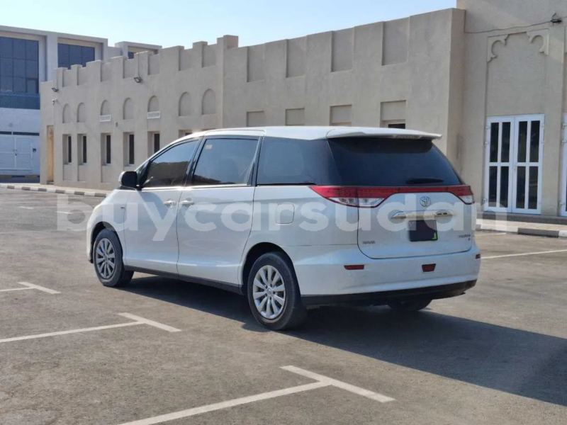 Big with watermark toyota previa khartoum khartoum 4527