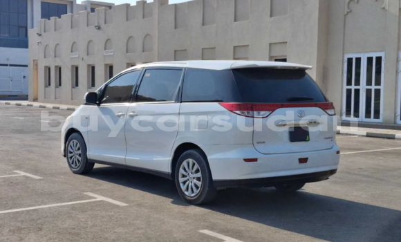 Buy Used Toyota Previa White Car in Khartoum in Khartoum Buy Used Toyota Previa White Car in Khartoum in Khartoum