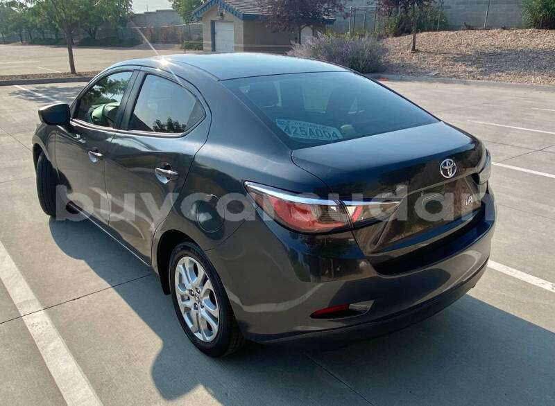 Big with watermark toyota yaris khartoum khartoum 4529