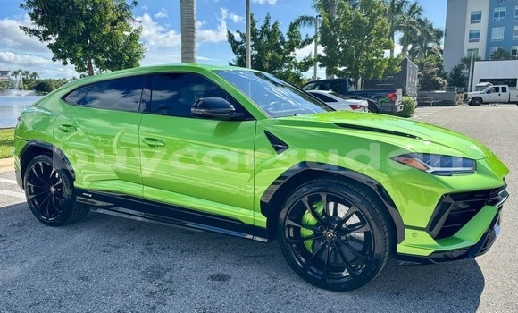 Buy Used Lamborghini Urus Green Car in Ad–Damazin in Blue Nile