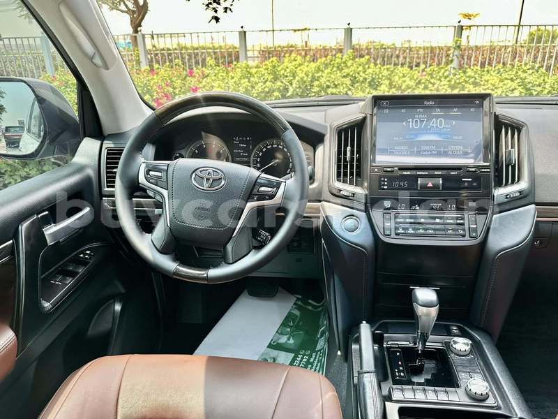 Big with watermark toyota land cruiser nahr an nil ad damir 4541