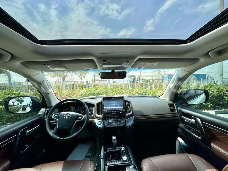 Big with watermark toyota land cruiser nahr an nil ad damir 4541