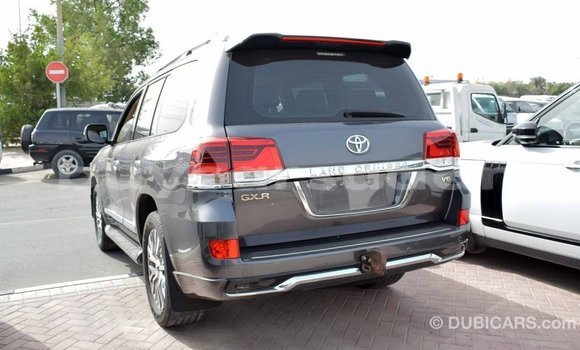 Acheter Import Voiture Toyota Land Cruiser Autre à Import - Dubai, État d'Al Jazirah Acheter Import Voiture Toyota Land Cruiser Autre à Import - Dubai, État d'Al Jazirah