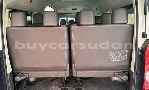 Buy Used Toyota Hiace White Car in Khartoum in Khartoum Buy Used Toyota Hiace White Car in Khartoum in Khartoum