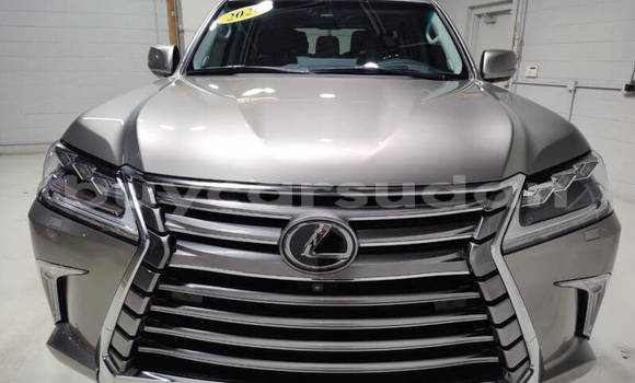 Buy Used Lexus LX 570 Silver Car in ad–Damazin in an-Nil-al-Azraq