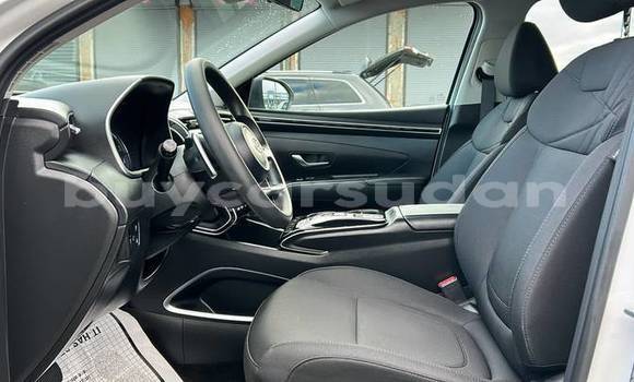 Buy Used Hyundai Tucson White Car in Khartoum in Khartoum Buy Used Hyundai Tucson White Car in Khartoum in Khartoum