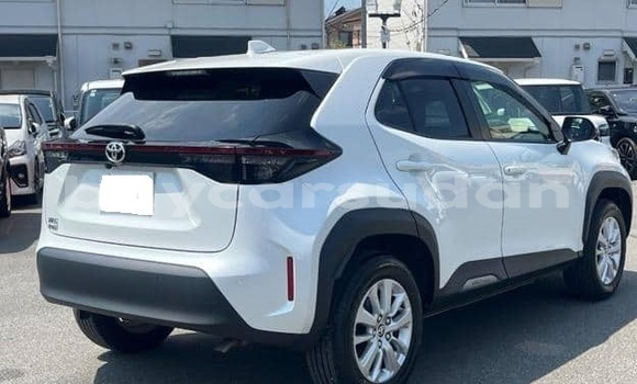 Buy Used Toyota Yaris White Car in Khartoum in Khartoum Buy Used Toyota Yaris White Car in Khartoum in Khartoum