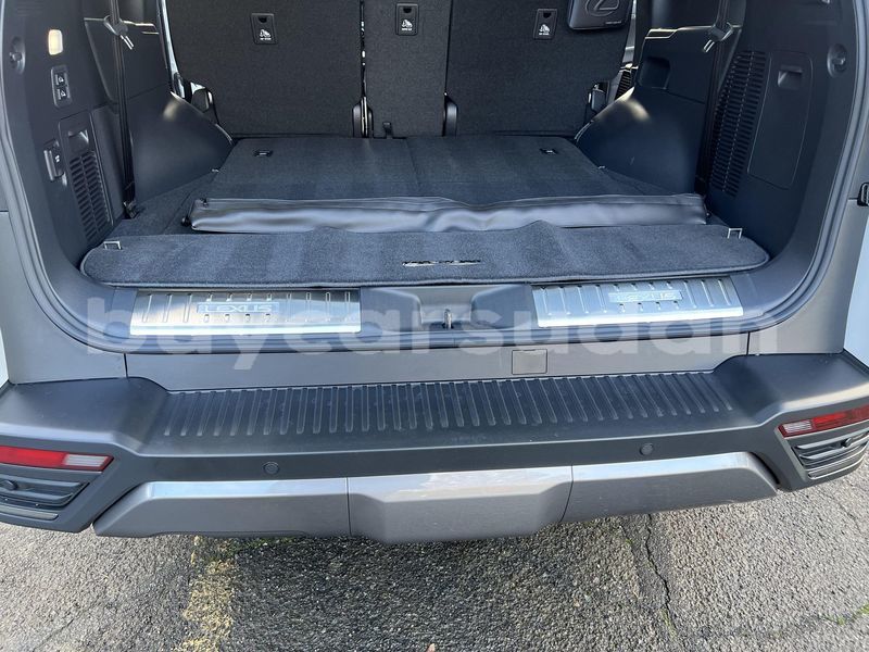 Big with watermark lexus lx an nil al azraq ad damazin 4571