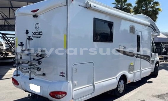 Buy Used Fiat 900T White Car in Khartoum in Khartoum Buy Used Fiat 900T White Car in Khartoum in Khartoum