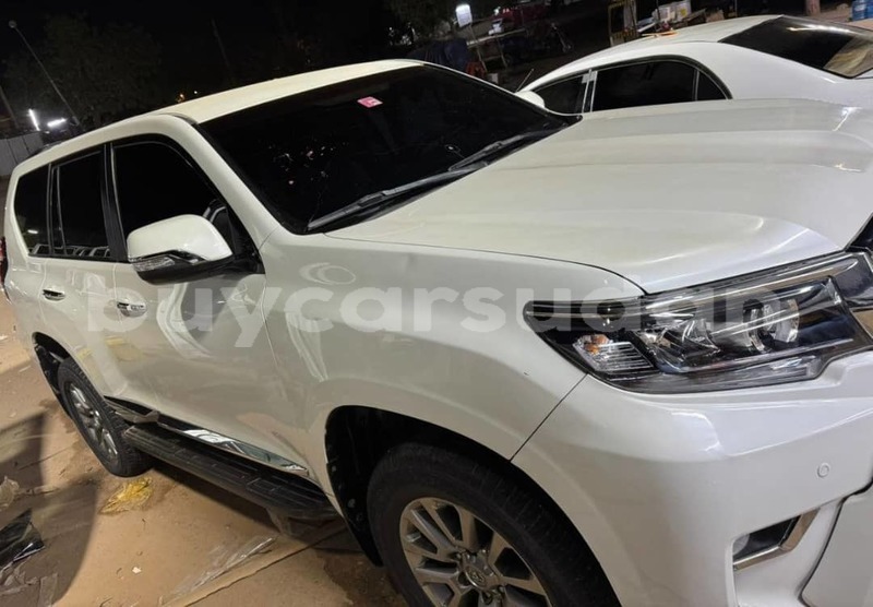 Big with watermark toyota prado al khartum al khartum 4595