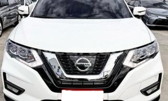 Buy Used Nissan X–Trail White Car in Khartoum in Khartoum Buy Used Nissan X–Trail White Car in Khartoum in Khartoum