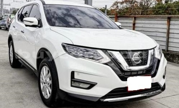 Buy Used Nissan X–Trail White Car in Khartoum in Khartoum Buy Used Nissan X–Trail White Car in Khartoum in Khartoum