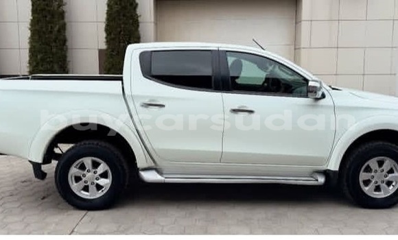 Buy Used Mitsubishi L200 White Car in Khartoum in Khartoum Buy Used Mitsubishi L200 White Car in Khartoum in Khartoum
