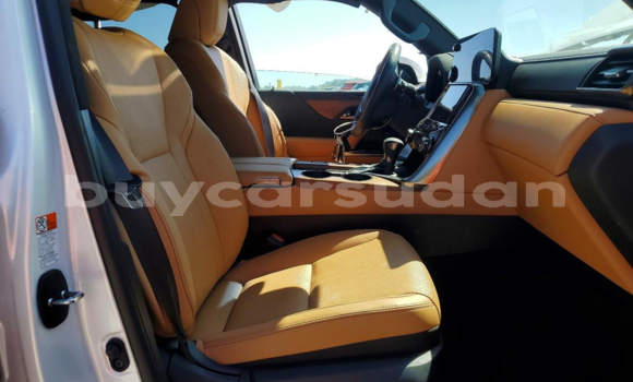 Buy Used Lexus LX White Car in Ad–Damazin in Blue Nile Buy Used Lexus LX White Car in Ad–Damazin in Blue Nile