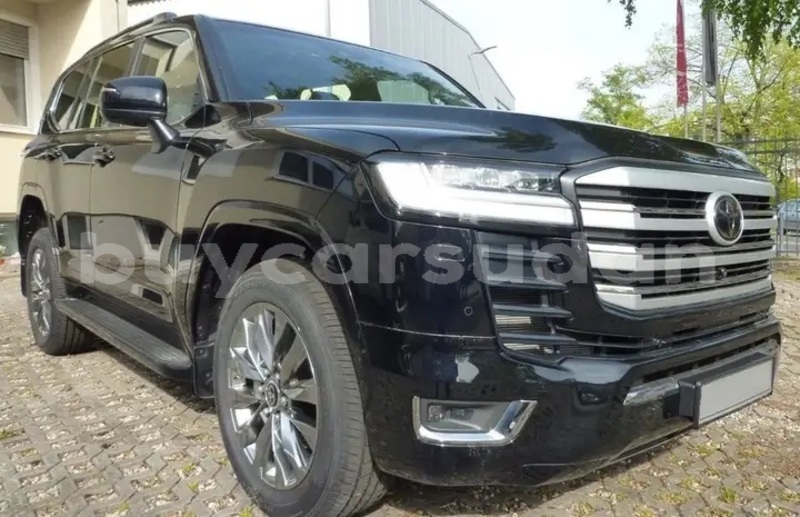 Big with watermark toyota land cruiser sinnar abu hijar 4608