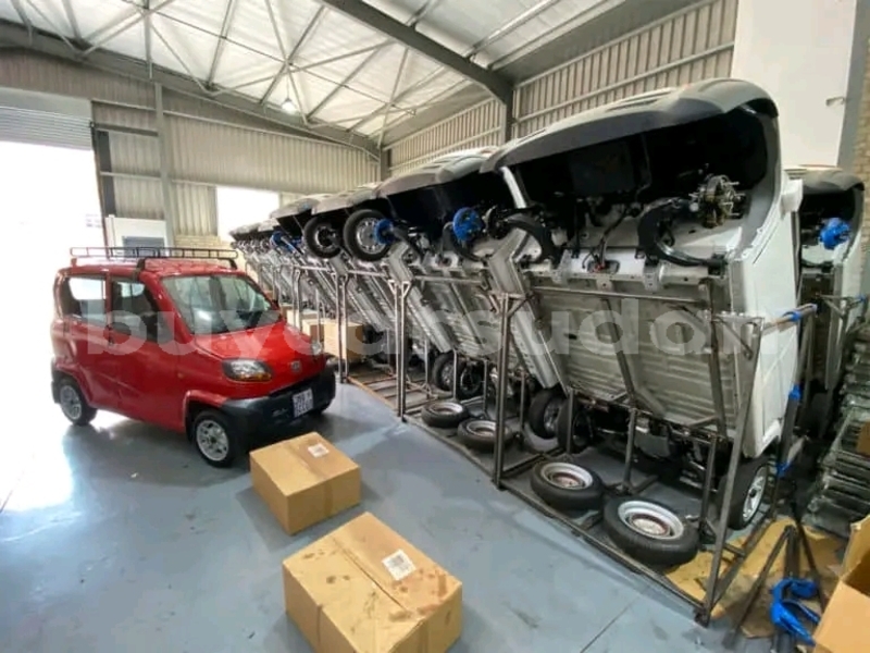 Big with watermark bajaj qute sinnar abu hijar 4609