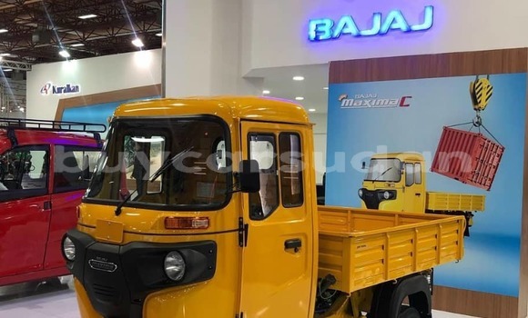 Buy New Bajaj Qute White Car in Abu Hijar in Sinnar Buy New Bajaj Qute White Car in Abu Hijar in Sinnar
