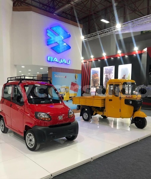 Big with watermark bajaj qute sinnar abu hijar 4609
