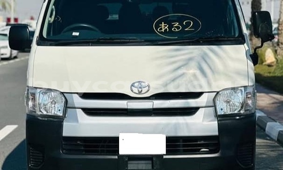 Buy Used Toyota Hiace White Car in Khartoum in Khartoum Buy Used Toyota Hiace White Car in Khartoum in Khartoum