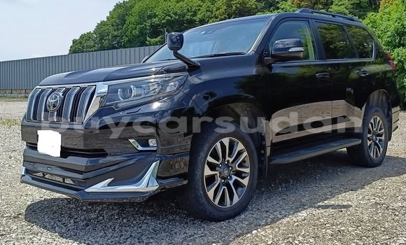 Buy Used Toyota Land Cruiser Prado White Car in Khartoum in Khartoum Buy Used Toyota Land Cruiser Prado White Car in Khartoum in Khartoum