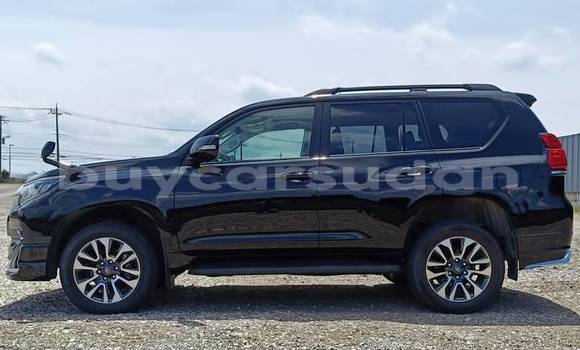 Buy Used Toyota Land Cruiser Prado White Car in Khartoum in Khartoum Buy Used Toyota Land Cruiser Prado White Car in Khartoum in Khartoum