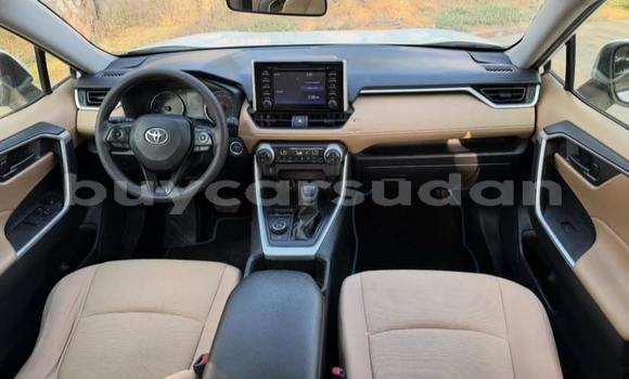 Buy Used Toyota RAV4 White Car in Khartoum in Khartoum Buy Used Toyota RAV4 White Car in Khartoum in Khartoum