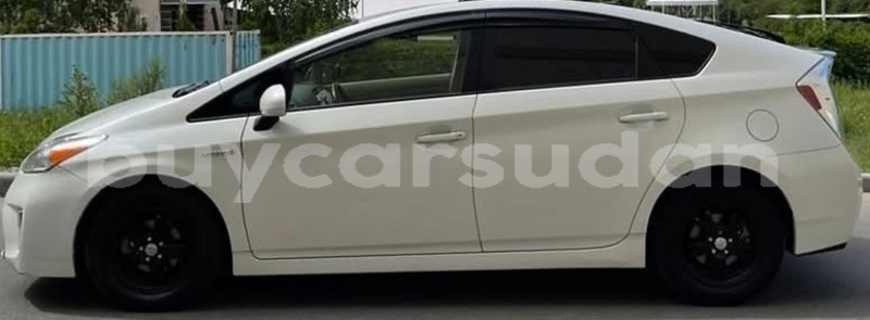 Big with watermark toyota prius khartoum khartoum 4642