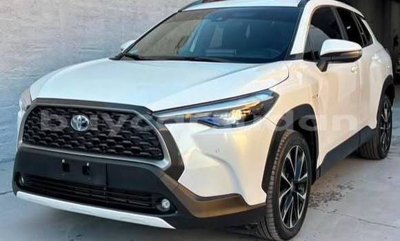Buy Used Toyota Corolla Cross White Car in Khartoum in Khartoum