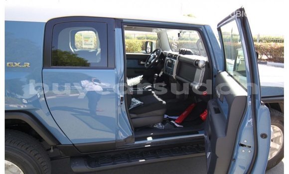 Buy Import Toyota FJ Cruiser Blue Car in Import - Dubai in Al Jazirah State Buy Import Toyota FJ Cruiser Blue Car in Import - Dubai in Al Jazirah State
