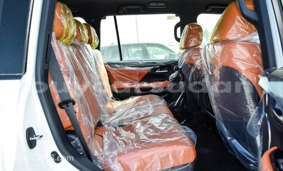 Buy Import Lexus LX White Car in Import - Dubai in Al Jazirah State Buy Import Lexus LX White Car in Import - Dubai in Al Jazirah State