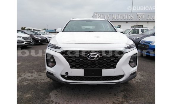 Buy Import Hyundai Santa Fe White Car in Import - Dubai in Al Jazirah State Buy Import Hyundai Santa Fe White Car in Import - Dubai in Al Jazirah State