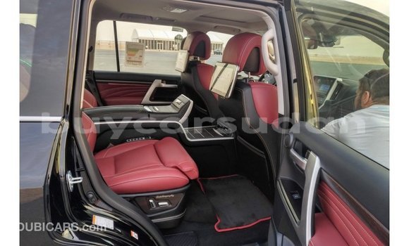 Buy Import Toyota Land Cruiser Black Car in Import - Dubai in Al Jazirah State Buy Import Toyota Land Cruiser Black Car in Import - Dubai in Al Jazirah State