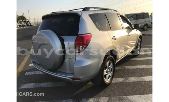 Buy Import Toyota HiAce Other Truck in Import - Dubai in Al Jazirah State Buy Import Toyota HiAce Other Truck in Import - Dubai in Al Jazirah State