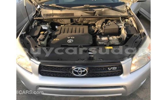 Buy Import Toyota HiAce Other Truck in Import - Dubai in Al Jazirah State Buy Import Toyota HiAce Other Truck in Import - Dubai in Al Jazirah State