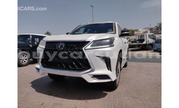 Buy Import Lexus LX White Car in Import - Dubai in Al Jazirah State Buy Import Lexus LX White Car in Import - Dubai in Al Jazirah State