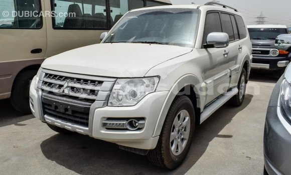 Buy Import Mitsubishi Pajero White Car in Import - Dubai in Al Jazirah State Buy Import Mitsubishi Pajero White Car in Import - Dubai in Al Jazirah State