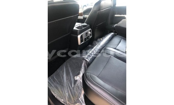 Buy Import Ford Club Wagon Other Car in Import - Dubai in Al Jazirah State Buy Import Ford Club Wagon Other Car in Import - Dubai in Al Jazirah State