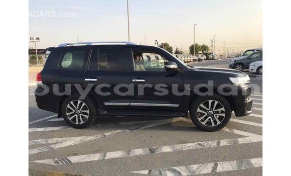 Buy Import Toyota Land Cruiser Black Car in Import - Dubai in Al Jazirah State Buy Import Toyota Land Cruiser Black Car in Import - Dubai in Al Jazirah State