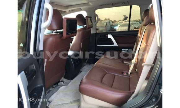 Buy Import Toyota Land Cruiser Black Car in Import - Dubai in Al Jazirah State Buy Import Toyota Land Cruiser Black Car in Import - Dubai in Al Jazirah State