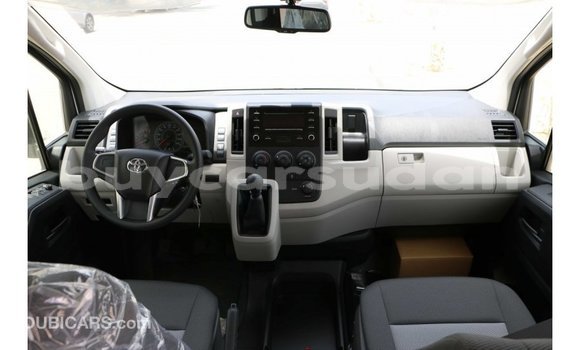 Buy Import Toyota Hiace White Car in Import - Dubai in Al Jazirah State Buy Import Toyota Hiace White Car in Import - Dubai in Al Jazirah State
