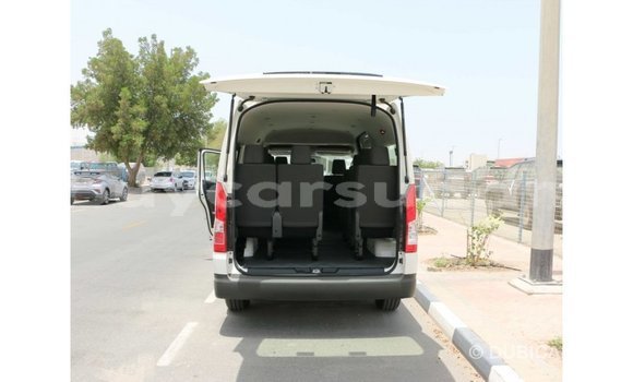 Buy Import Toyota Hiace White Car in Import - Dubai in Al Jazirah State Buy Import Toyota Hiace White Car in Import - Dubai in Al Jazirah State