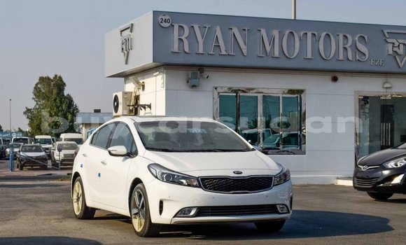 Buy Import Kia Cerato White Car in Import - Dubai in Al Jazirah State