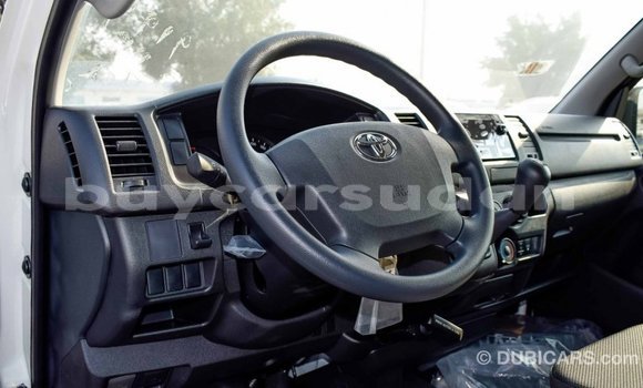 Buy Import Toyota Hiace White Car in Import - Dubai in Al Jazirah State Buy Import Toyota Hiace White Car in Import - Dubai in Al Jazirah State