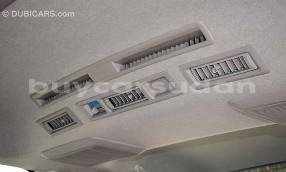 Buy Import Toyota Hiace White Car in Import - Dubai in Al Jazirah State Buy Import Toyota Hiace White Car in Import - Dubai in Al Jazirah State